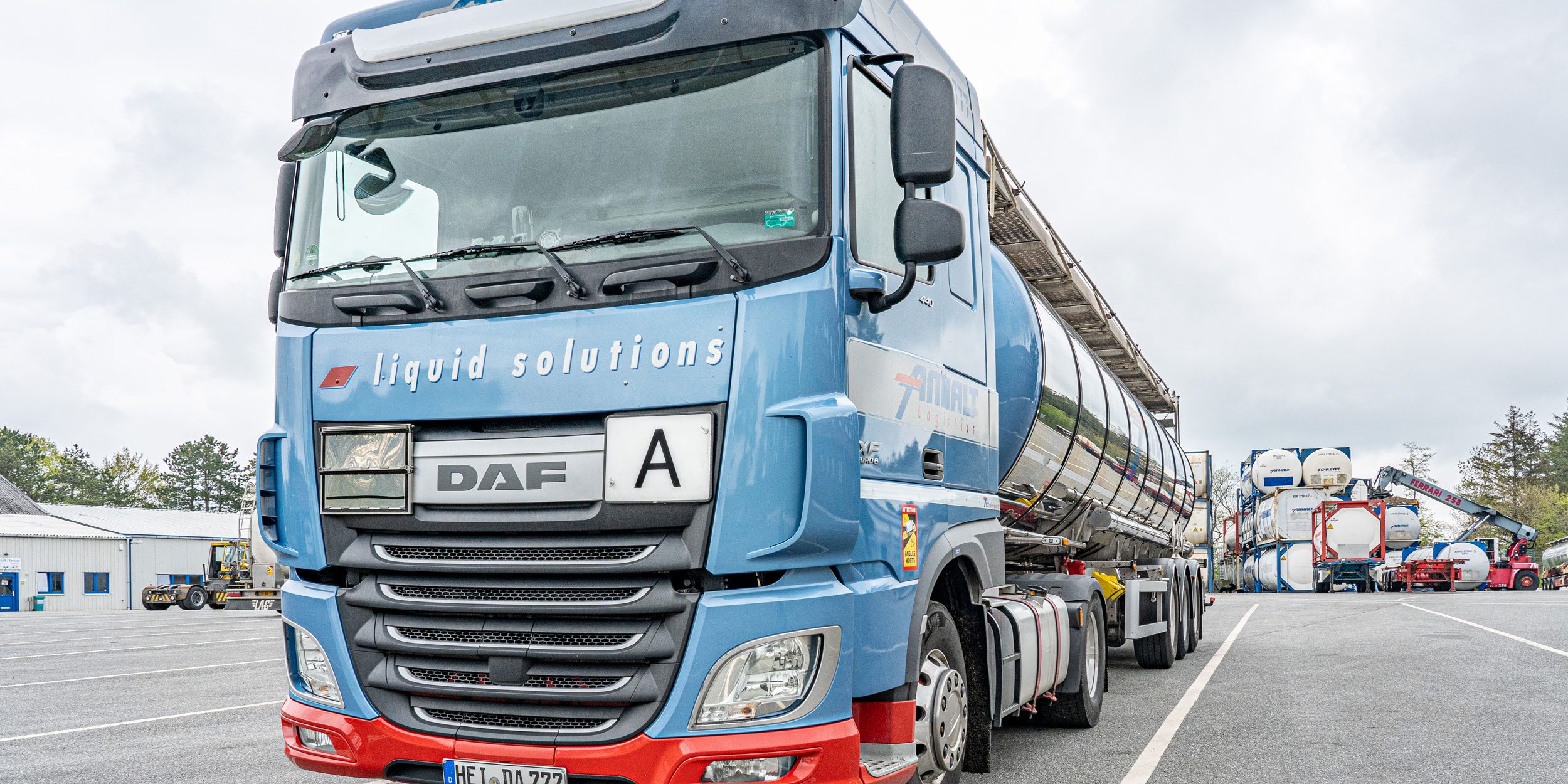 2021 05 18 1007 GWF A723004 Abfalltranport HEI DA777 HEI DA295 HDR Q80